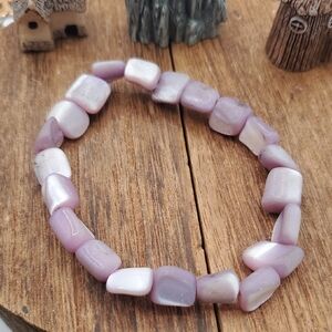 Luminous Purple Stone Beaded Bracelet B3421